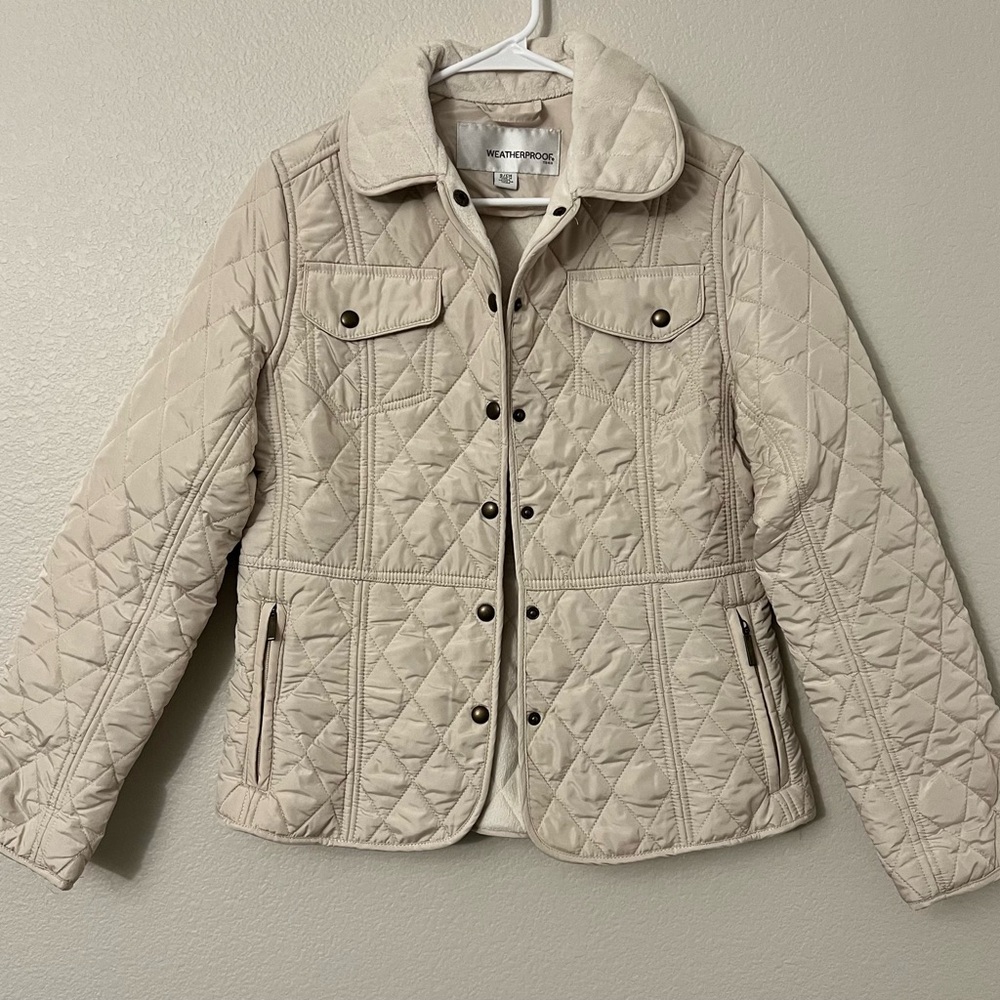 Weatherproof Quilted Light Cream Puffer Jacket Size Small